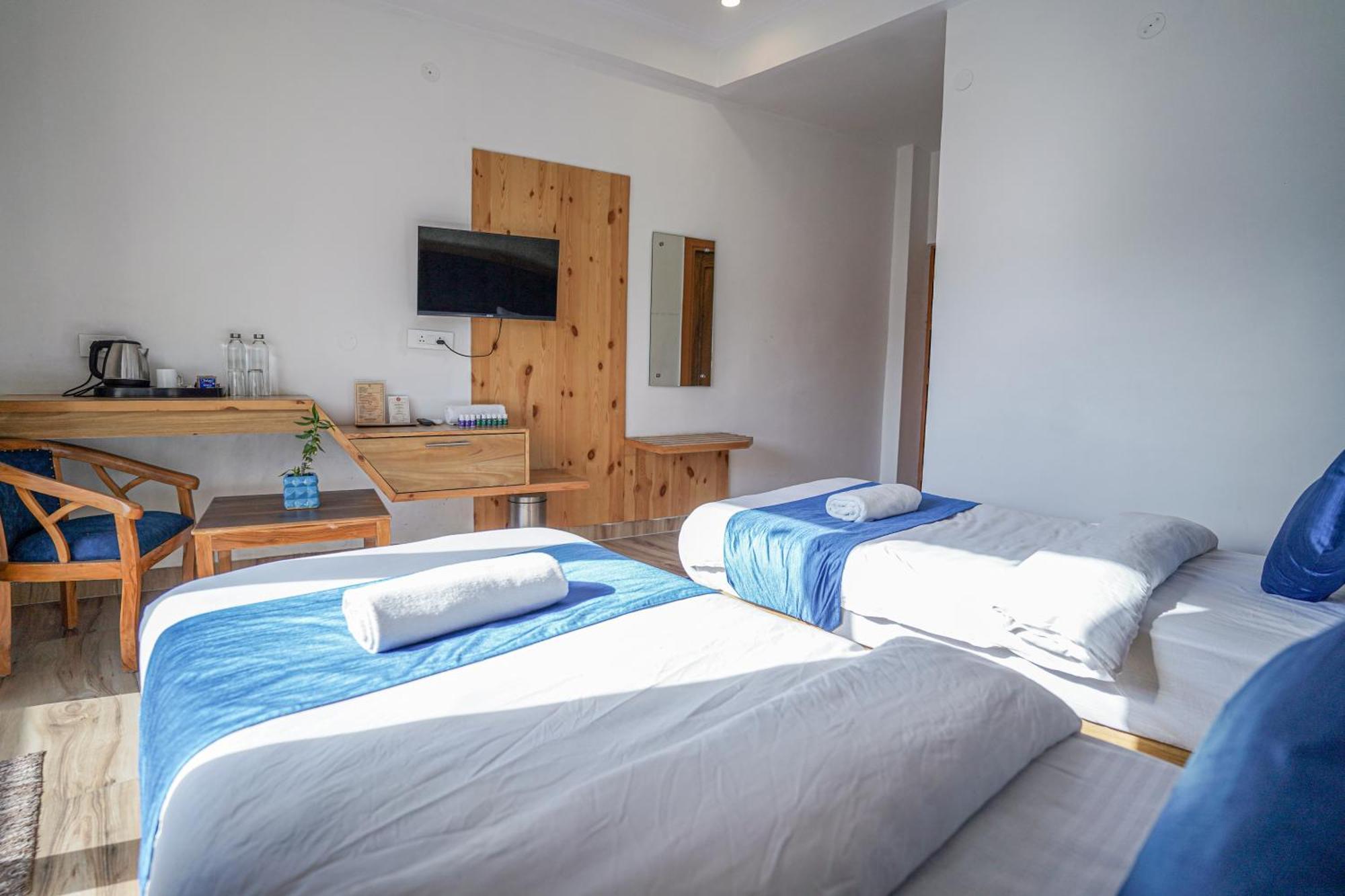 Tripli Hotels Ayushman Retreat Rishikesh Bagian luar foto