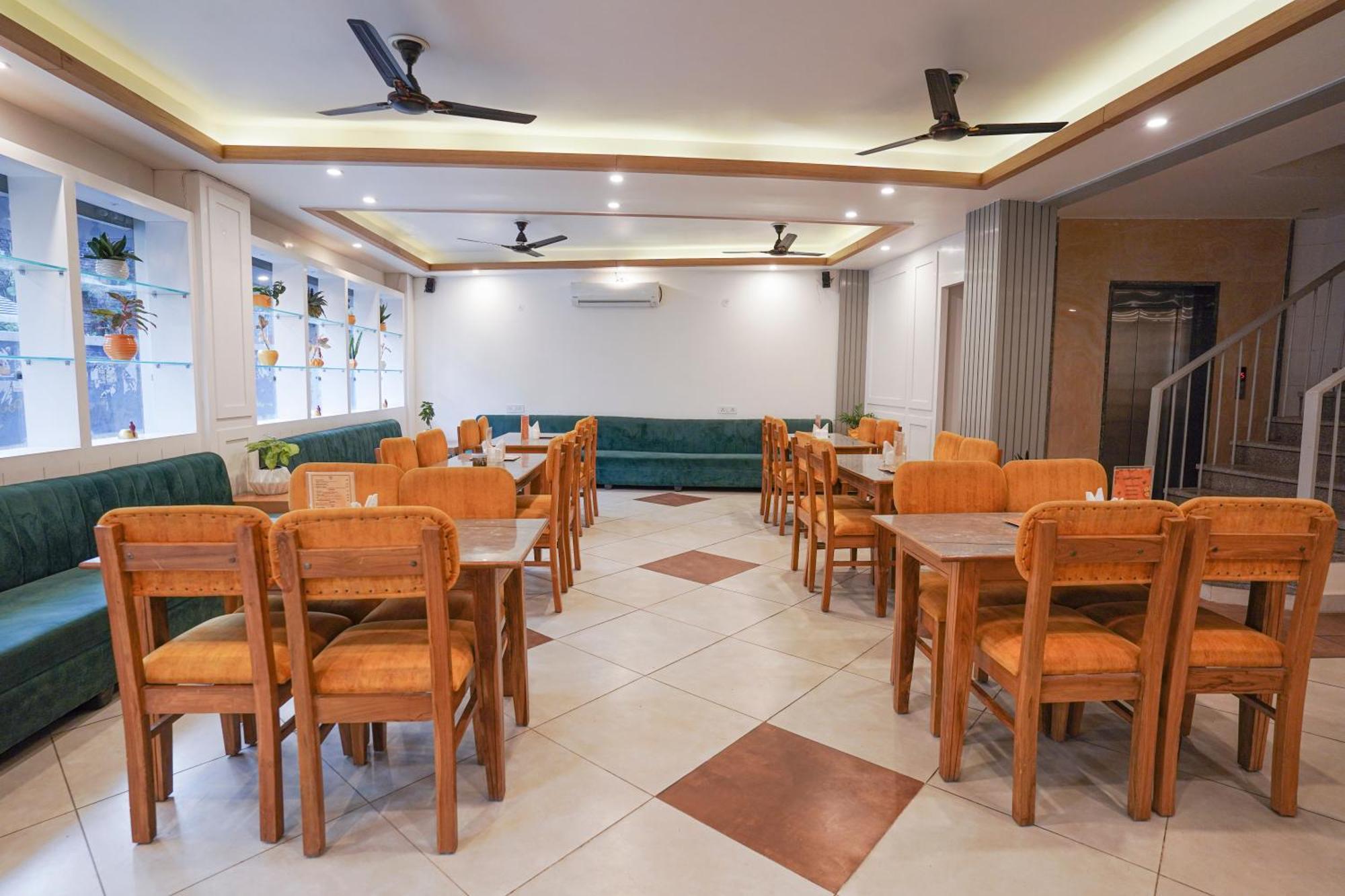 Tripli Hotels Ayushman Retreat Rishikesh Bagian luar foto