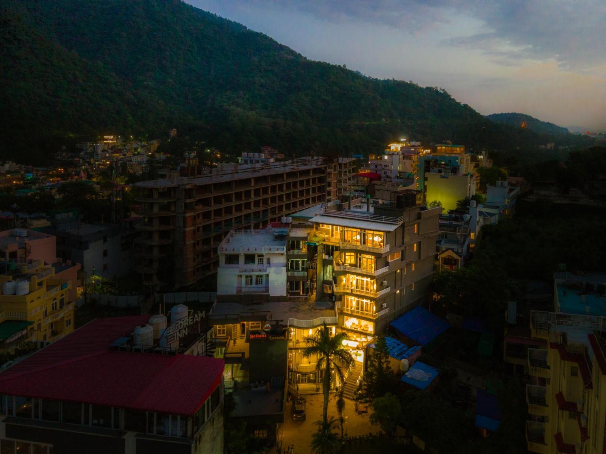 Tripli Hotels Ayushman Retreat Rishikesh Bagian luar foto